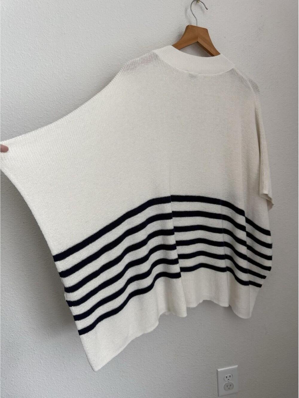 J.Crew Women’s OS Ivory Navy Blue Striped Knit Poncho Coastal Preppy Classic - Picture 6 of 8